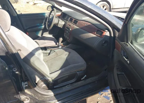 2008 Chevrolet Impala Ls z USA, uszkodzony, nr VIN 2G1WB58K889147197